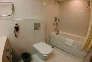 Гостиница Сахалин Саппоро Южно-Сахалинск Номер студия с 1 двуспальной кроватью-8